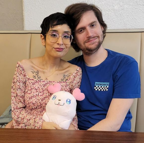 Meet your Posher, Lorena - Picture 1 of 1